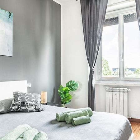 Appartamento 'Tribal House' Sansiro-Rhofiera-Duomo Milano Esterno foto